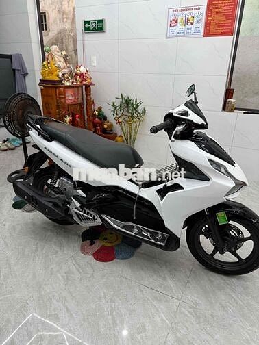 Honda Air Blade 125 2020 Trắng đen