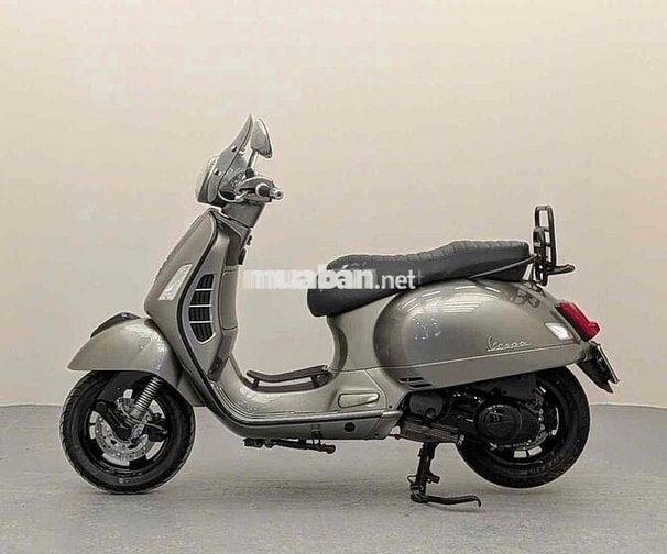 Piaggio Vespa GTS 300 2018 Xám