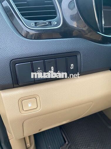 Kia Sedona 3.3FL GATH 2018 mẫu mới 2019 màu trắng