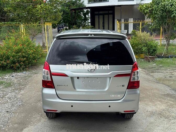 Toyota Innova E MT 2015
