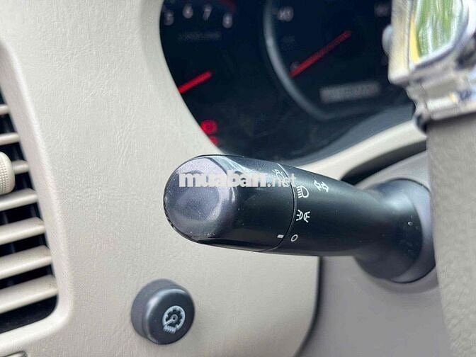 Toyota Innova E MT 2015