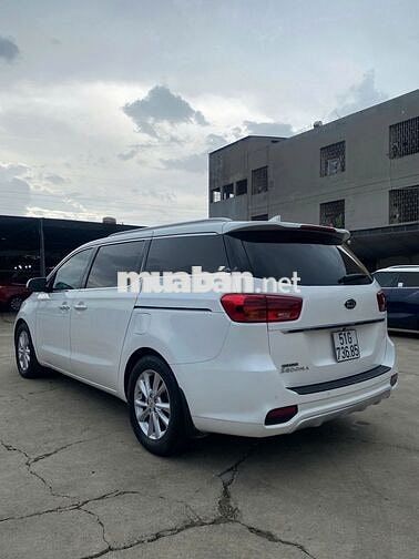 Kia Sedona 3.3FL GATH 2018 mẫu mới 2019 màu trắng
