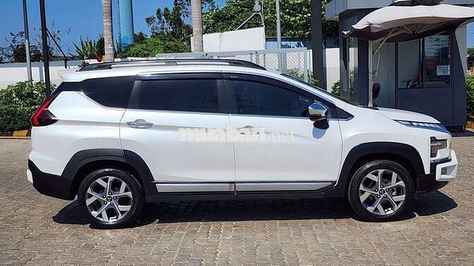 Mitsubishi Xpander Cross 2023 Trắng