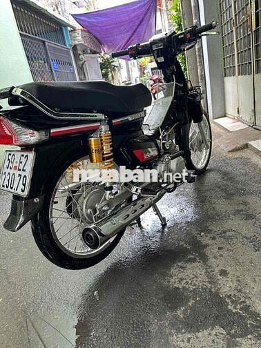 Honda Dream Super Đen Mới