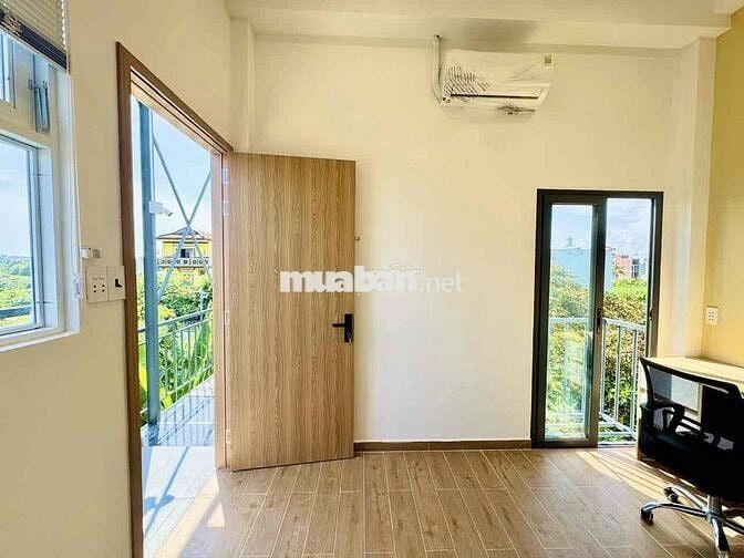 CHO THUÊ PHÒNG GÁC GIÁ RẺ SẴN NỘI THẤT CƠ BẢN CỬA SỔ THOÁNG NGAY AEON