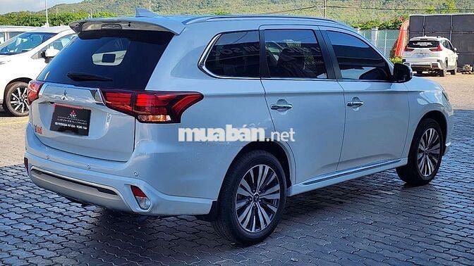 Mitsubishi Outlander 2024 2.0 CVT