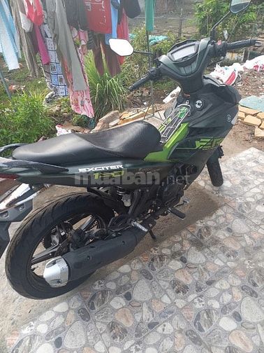 Cần bán xe như hình , còn mới , xem xe bình chánh , còn bớt cho ae nhe