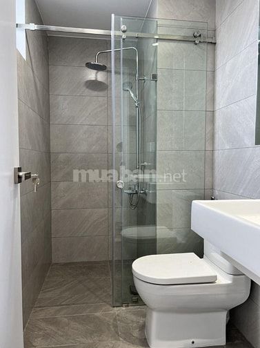 Cho thuê C/hộ 2PN NTCB dự án D'Lusso Quận 2 cũ giá chỉ 14 triệu