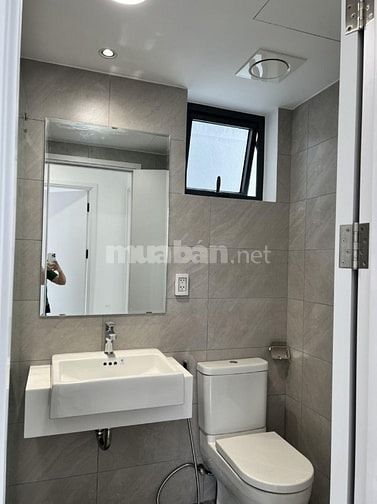 Cho thuê C/hộ 2PN NTCB dự án D'Lusso Quận 2 cũ giá chỉ 14 triệu