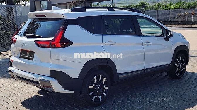 Mitsubishi Xpander Cross 2025 Trắng