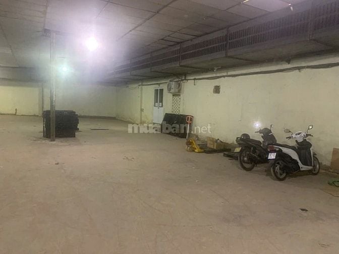 Còn 335m_33tr_chỉ 100k/m2 có xuất VAT_cho thuê kho xưởng Quận Tân Bình