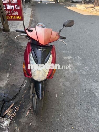 Honda Click màu Đỏ