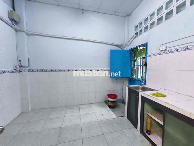 CHO THUÊ NHÀ CẤP 4. phan đăng lưu p5 phú nhuận