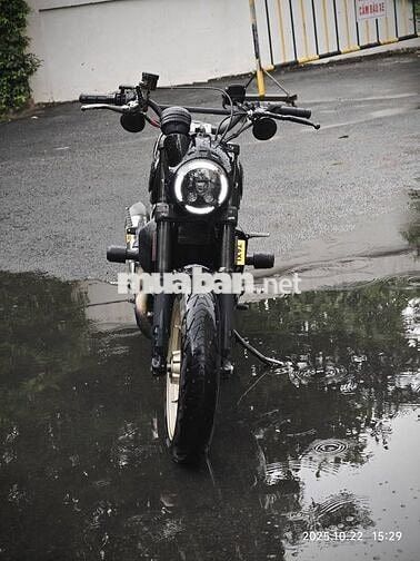 Ducati Scrambler Cafe Racer Đen