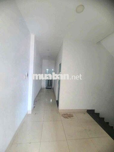 Cho Thuê Nhà 4 Phòng Ngủ Mặt Tiền KD Đa Nghành Khu Sinh Viên ĐH BDG