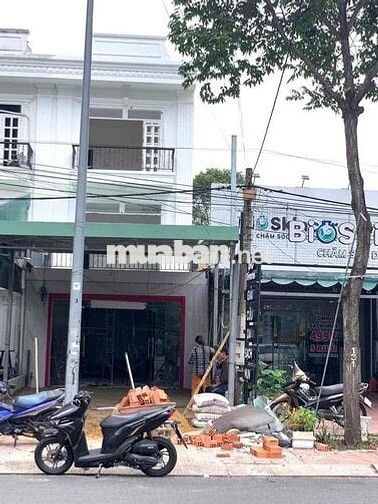 Cho Thuê Nhà 4 Phòng Ngủ Mặt Tiền KD Đa Nghành Khu Sinh Viên ĐH BDG