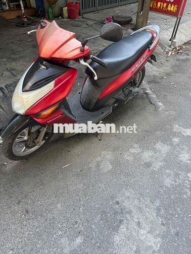 Honda Click màu Đỏ
