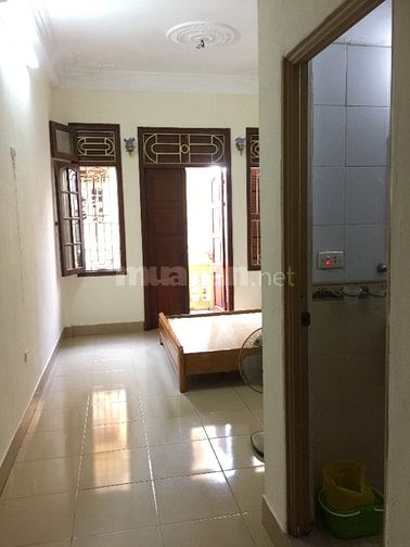 Cho nữ thuê phòng trọ diện tích 20m2, Định Công, Hoàng Mai, khép kín