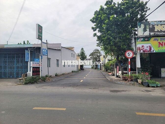 BÁN LÔ GÓC 2MT NGANG 12x23m2 GIÁ 630TR TÂN PHÚ TRUNG ĐƯỜNG SỐ 86