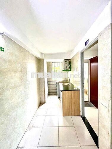 Studio tách bếp trống sẵn | gần KCX | Full nội thất | Rộng thoáng