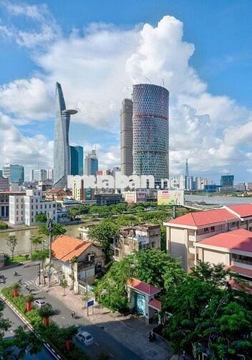 Saigon Royal – Studio 35m² full NT cao cấp – View Bitexco