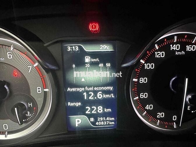 Suzuki XL7 Trắng 7 chỗ 40837 km