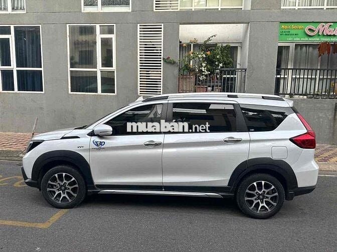 Suzuki XL7 Trắng 7 chỗ 40837 km