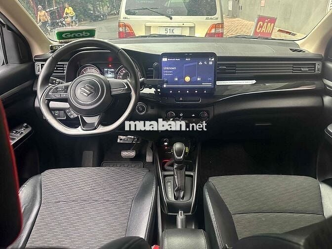 Suzuki XL7 Trắng 7 chỗ 40837 km