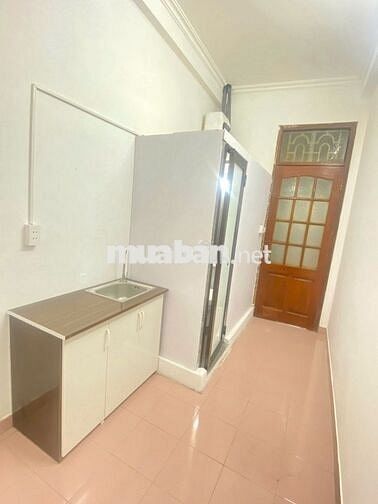 PASS PHÒNG TRỌ 20m2 TẠI GIẢNG VÕ, BA ĐÌNH, HÀ NỘI CHỈ 3TR/ tháng