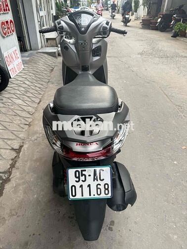 Honda Lead 4val 2024 Xám Zin