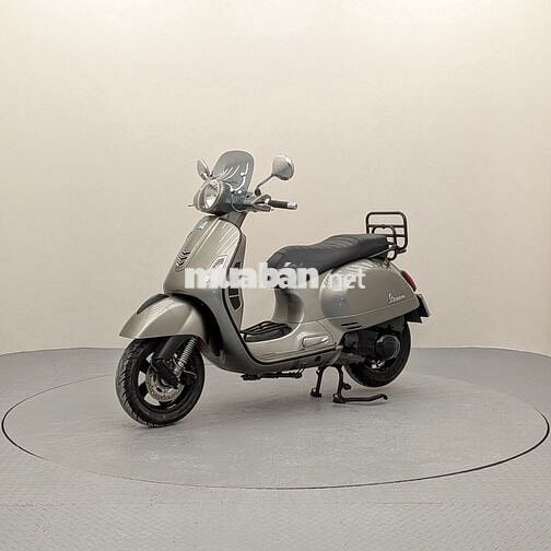 VESPA GTS 300 ABS - 2018 -25.00KM - BSTP 