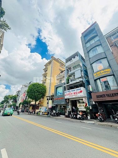 🔥  - Khan Hiếm 📍MT 385 Võ Văn Tần, Phường 5, Quận 3