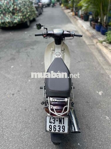 Honda Dream Thái màu Nâu
