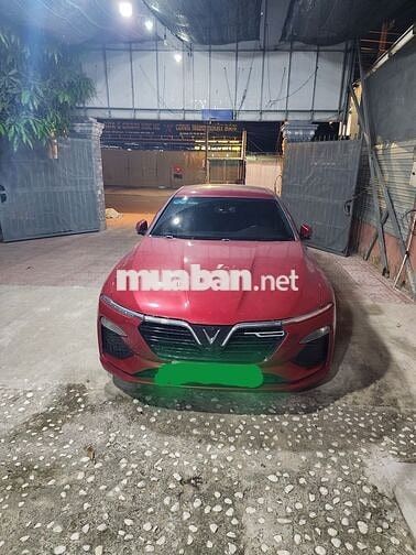 Vinfast Lux A 2.0 Base 2022 47000 km Đỏ