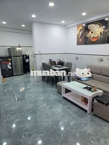 4 TỶ+ có nhà Q.TÂN BÌNH - Trệt Lầu, 2 Ngủ - DT 38m2 - RA MẶT TIỀN 10M