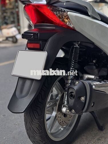 Honda Sh 300i 2019 trắng zin BSTP ngay chủ ký