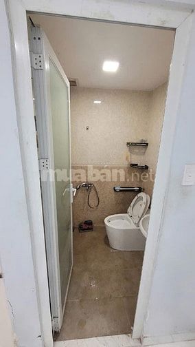 Cho thuê căn hộ chung cư 43 Hồ Văn Huê,, Phường 9 , Phú Nhuận