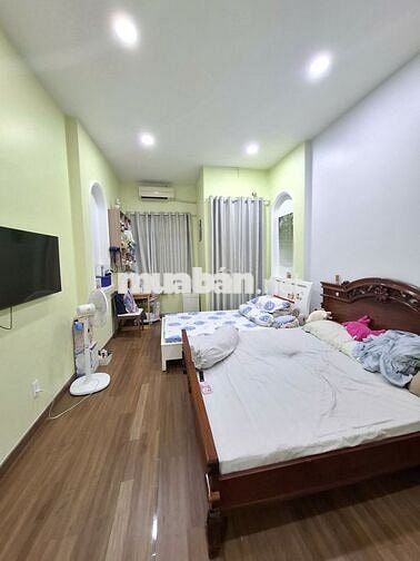 Bán nhà đẹp vị trí ngay mặt tiền đường Hưng Phú P8 Q8 