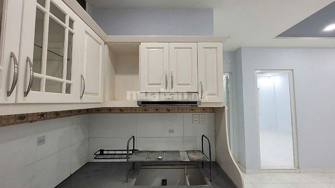 Cho thuê căn hộ chung cư 43 Hồ Văn Huê,, Phường 9 , Phú Nhuận