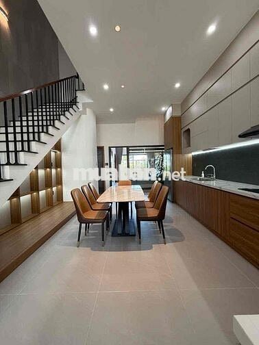 🏠 Cho thuê Villa Ngũ Hành Sơn gần Minh Mạng  * DT: 140m2 * Thiết kế gồ