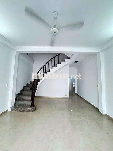 Bán nhà mặt  đường Phường 7 Quận 8