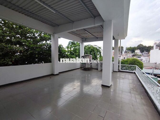 Gấp Bán Biệt Thự Bình Chiểu - Hẻm Xe Tải - Sổ Riêng Hoàn Công