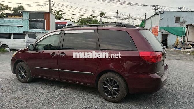 Toyota Sienna LE 2006 Đỏ