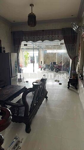 Bán nhà nghỉ đang kinh doanh thu nhập ổn định