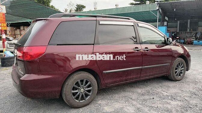 Toyota Sienna LE 2006 Đỏ