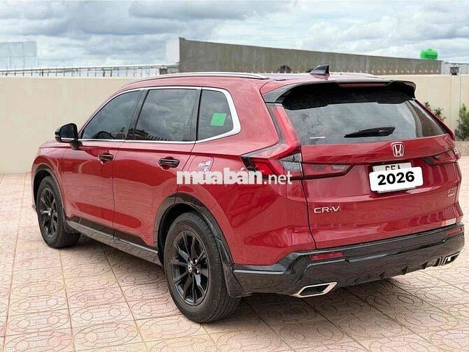 Honda CR-V e:HEV RS 2026 - xe đi lướt chỉ 6.000km