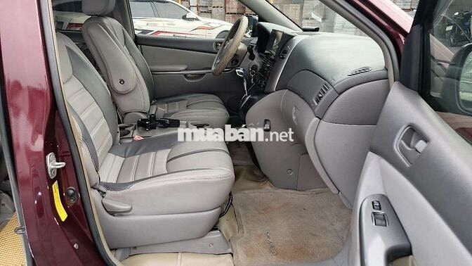 Toyota Sienna LE 2006 Đỏ
