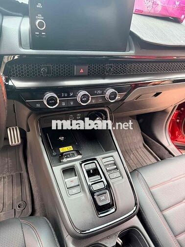 Honda CR-V e:HEV RS 2026 - xe đi lướt chỉ 6.000km
