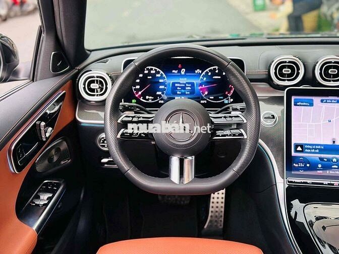 Mercedes C300 AMG Model 2023 Đen