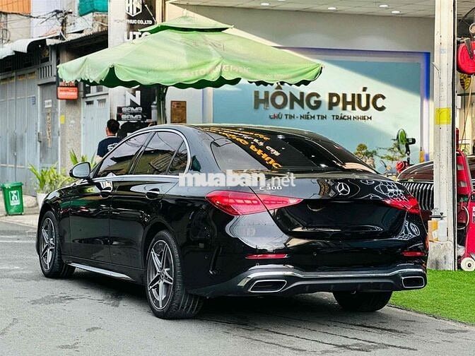 Mercedes C300 AMG Model 2023 Đen